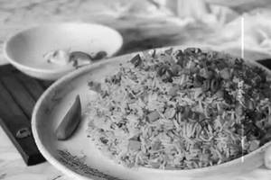 Garlic fried rice