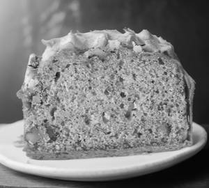 Banana Walnut Cake Pack Of Two Slice