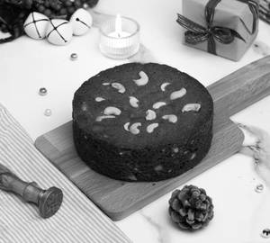 Rmuless Plum Cake