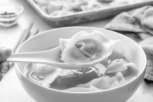 Chicken Wonton Clear Noodle Soup