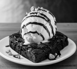 Ice cream brownie