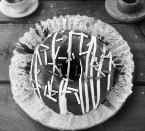 Doughnut Chocolate Cake