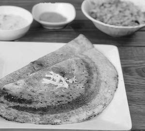 Paneer onion dosa