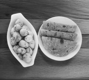 2 Pcs Paratha(full size)+ Jeera Aloo