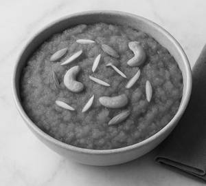 Desi Ghee Halwa (Suji)