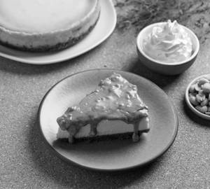 Peanut Butter Cheesecake Slice - Regular