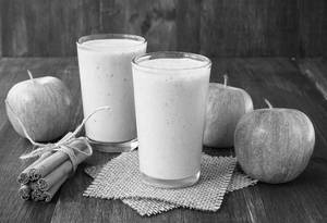 Apple Milkshake