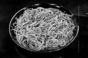 Egg Chilli Garlic Noodles