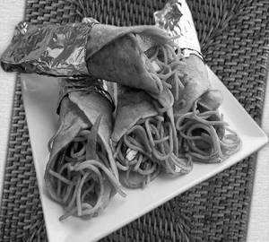 Chowmein roll