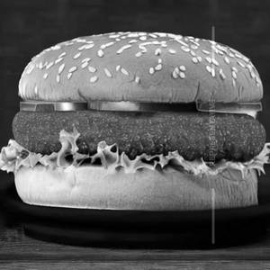 Pub g chilli burger