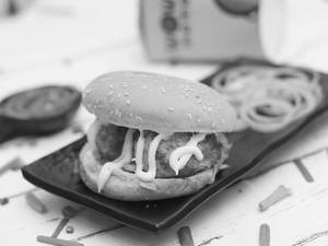 Special Momo Burger