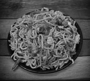 Hakka Noodles Chicken