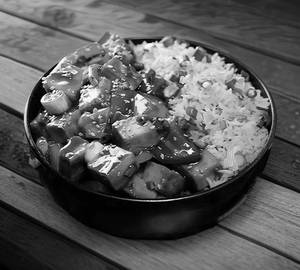 Veg Fried Rice with Chilli Paneer