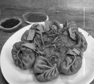 Veg  Chilli Momos
