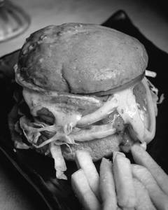 Paneer makhani burger