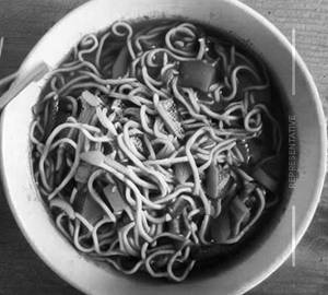 Veg schezwan gravy noodle