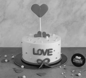 Valentine Special Black Forest Cake [500 Grams]