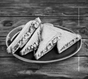 Spicy Corn Sandwich