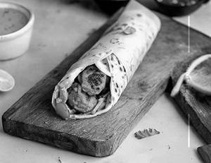 Aloo Tikki Roll