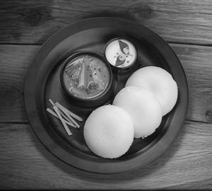 Idli sambhar