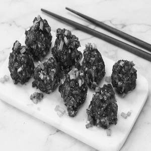 Dry Veg Manchurian (08 Pcs)