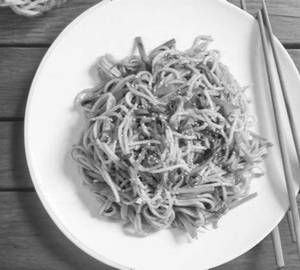 Schezwan Veg Noodles