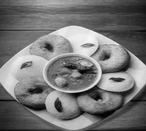 Sambar idly and vada
