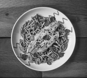 Schezwan fish noodles