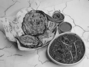 Soya Tikka Masala Gravy (300 Ml) + Butter Naan Or Rumali Roti (serves One)