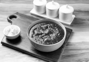 Diced Paneer In Chilli Sauce