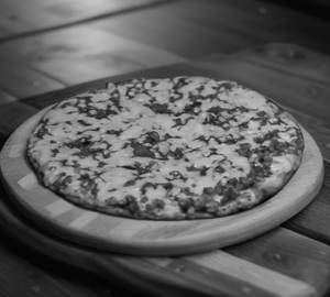 Schezwan Corn Pizza