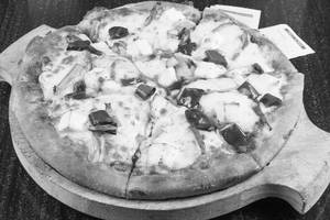 Red Indian Pizza