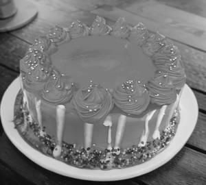 Valentine Special Red Velvet Cake