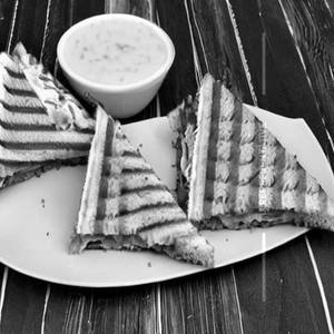 Cheese Veg. Sandwich (non Grill)