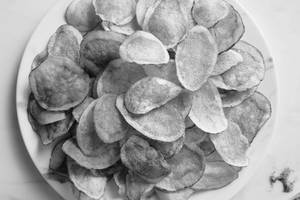 Falhari Mota Aloo Chips                                        