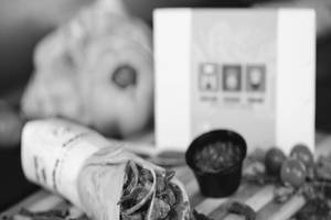 Paneer Momo Roll (9inch)