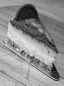 Oreo Bake Cheese Cake Slice