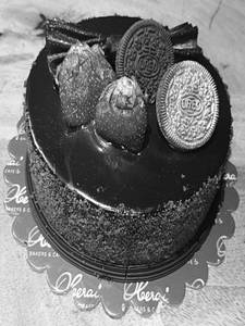 Chocolate Oreo Crust Cake 1kg