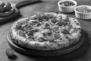 Classic Margerita Pizza