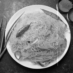 Veg Rice Noodles Mix