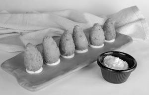 Jalapeno Cheese Poppers