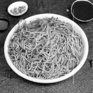 Egg Hakka Noodles