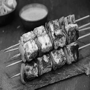 Paneer Achari Tikka (06 Pcs)