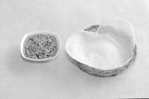 Appam(3 Pcs) With Kadala Curry
