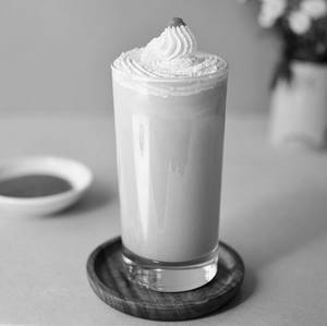 Iced Salted Caramel Latte
