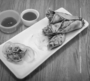Paneer Egg Roll