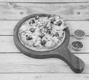 Barbeque Paneer Pizza