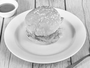 Paneer Tikka Burger
