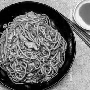 Chicken Ginger & Garlic Noodles