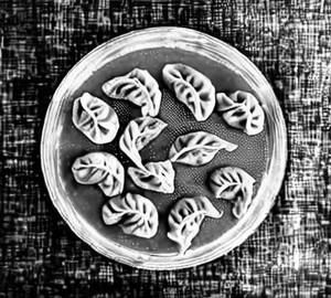 Gravy Chicken Momos